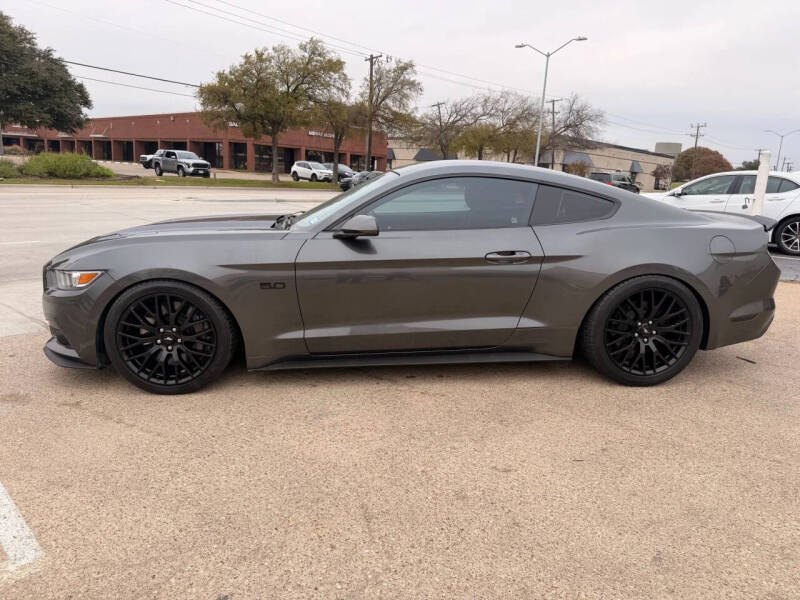 2017 Ford Mustang