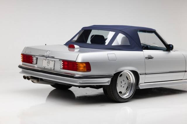 1986 Mercedes-Benz 560-Class 560 SL