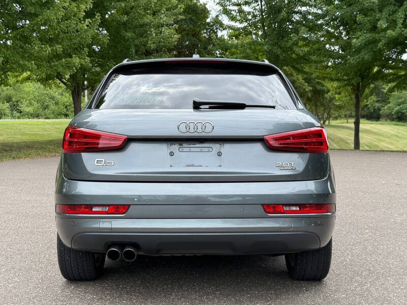 2017 Audi Q3 2.0T quattro Premium