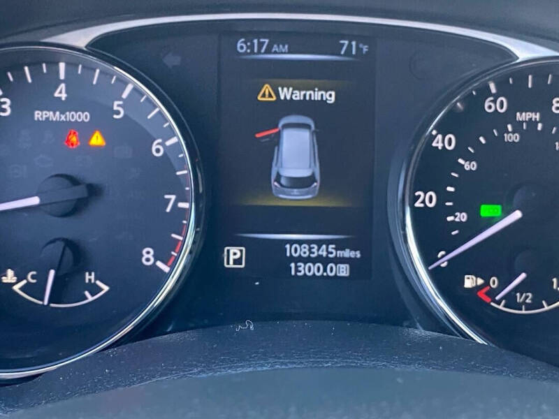 2016 Nissan Rogue SV
