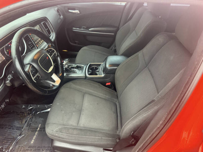 2016 Dodge Charger SXT