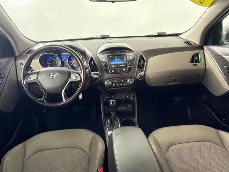 2015 Hyundai Tucson SE