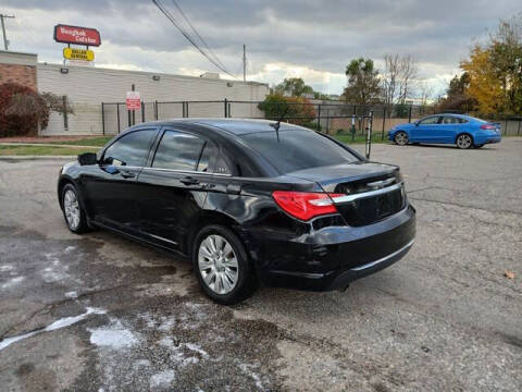 2014 Chrysler 200 LX
