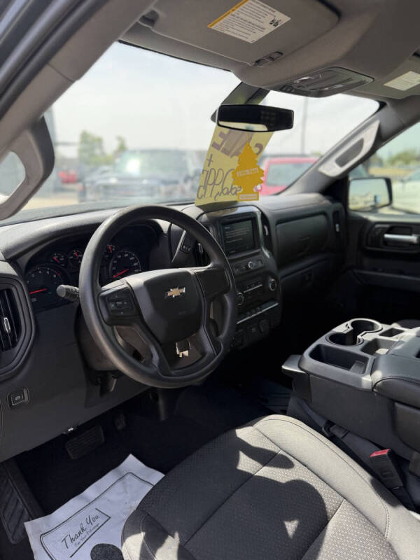 2020 Chevrolet Silverado 1500 Custom