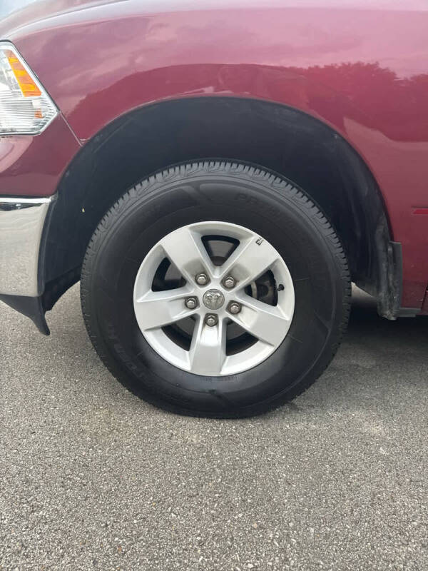 2024 RAM 1500 Classic SLT