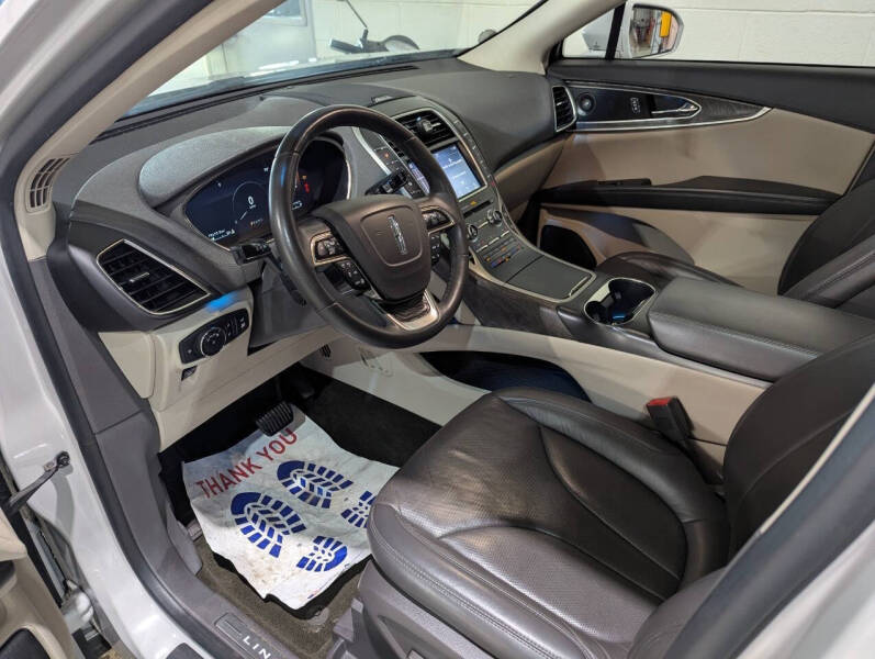 2019 Lincoln Nautilus Reserve