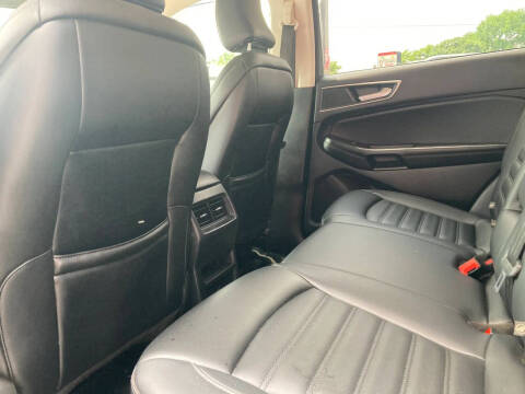 2022 Ford Edge