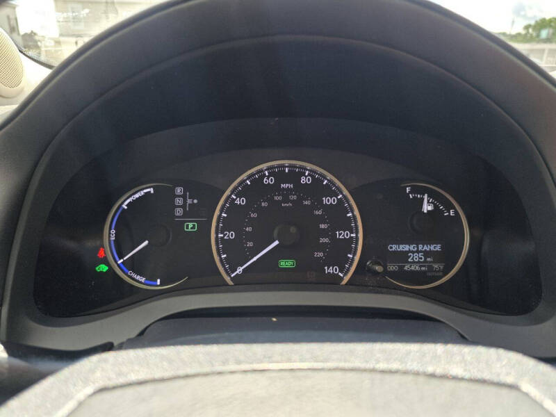 2015 Lexus CT 200h