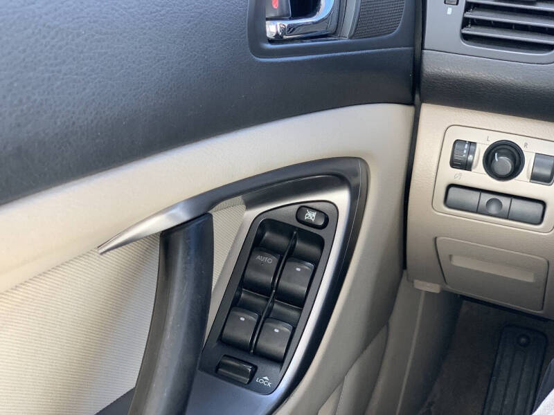 2007 Subaru Outback 2.5i Basic