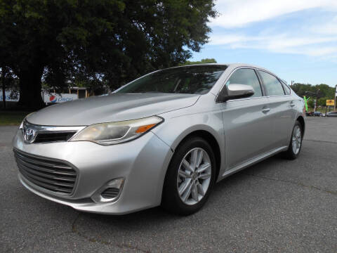 2013 Toyota Avalon XLE