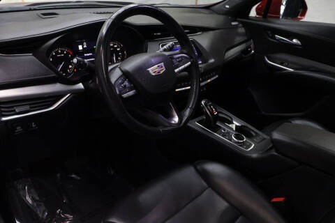 2020 Cadillac XT4 Premium Luxury