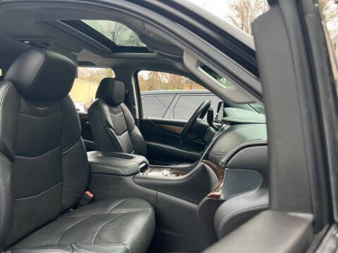 2020 Cadillac Escalade ESV Luxury