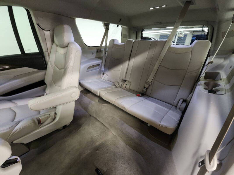 2020 Cadillac Escalade ESV Premium Luxury