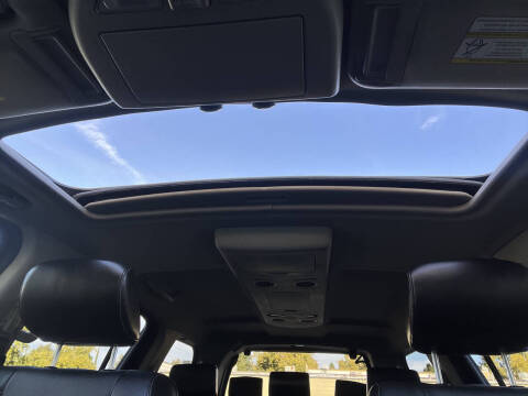 2010 Nissan Armada Platinum