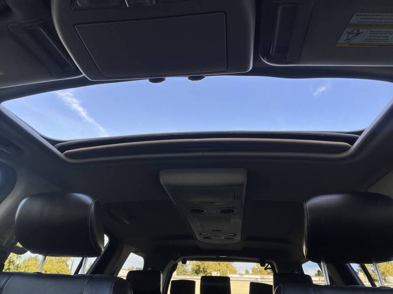 2010 Nissan Armada Platinum