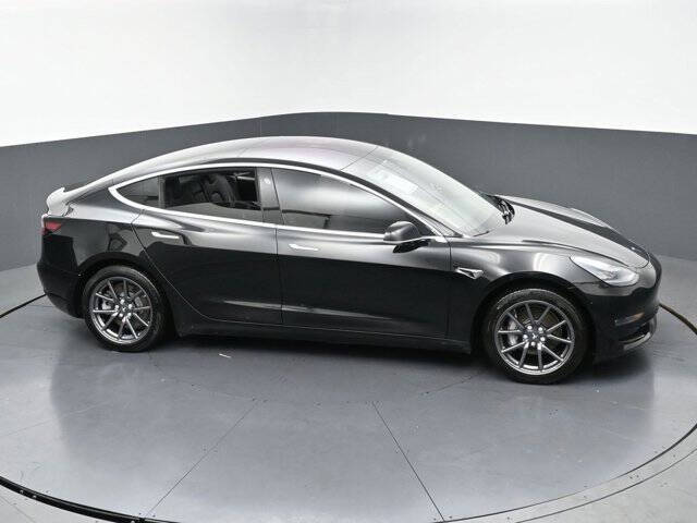 2019 Tesla Model 3 Mid Range