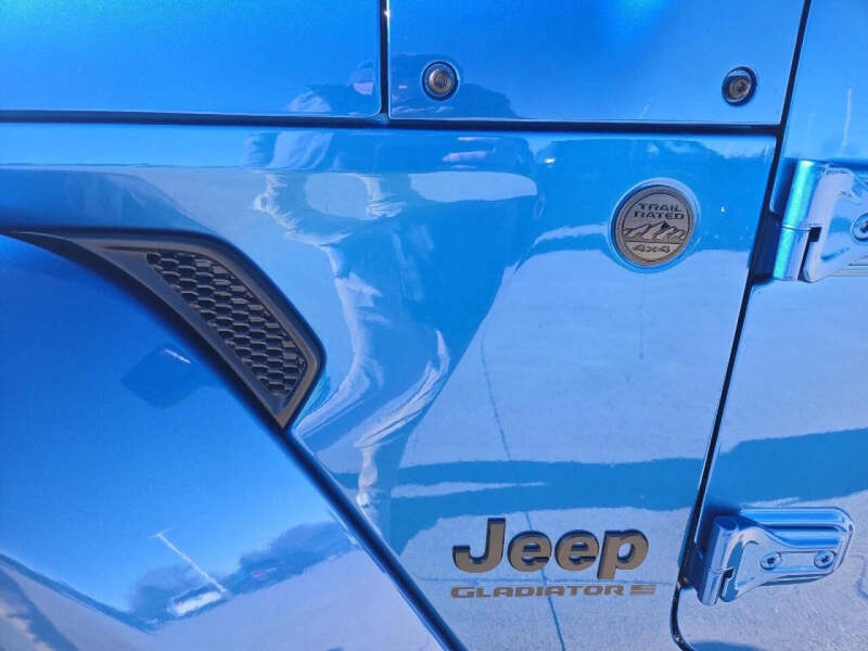 2026 Jeep Gladiator Willys