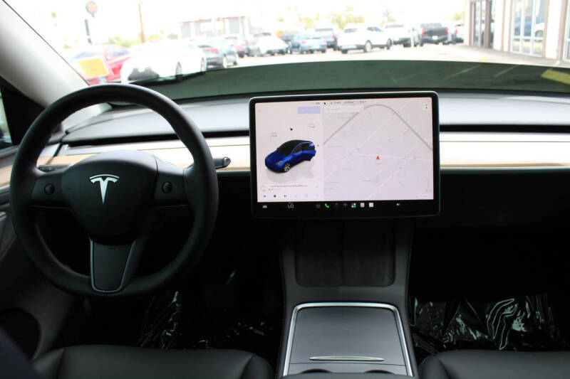 2024 Tesla Model Y Long Range