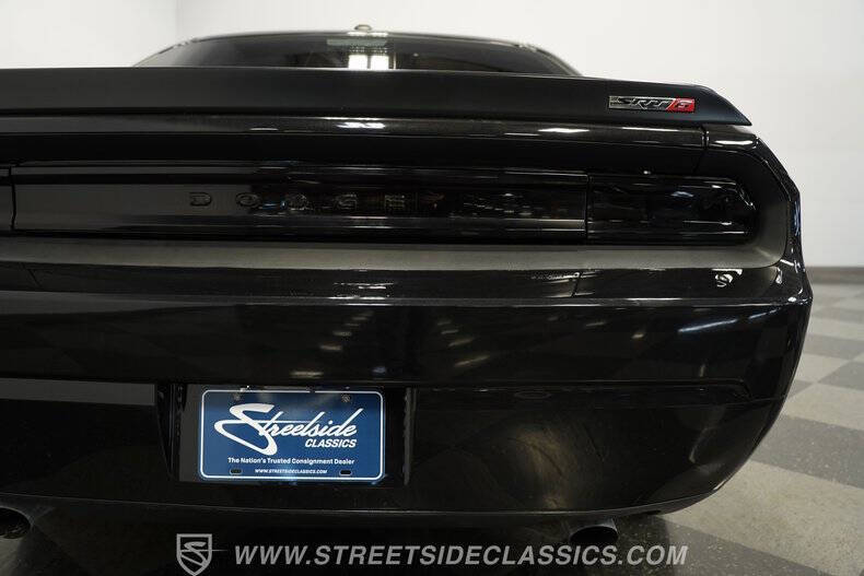 2010 Dodge Challenger SRT8