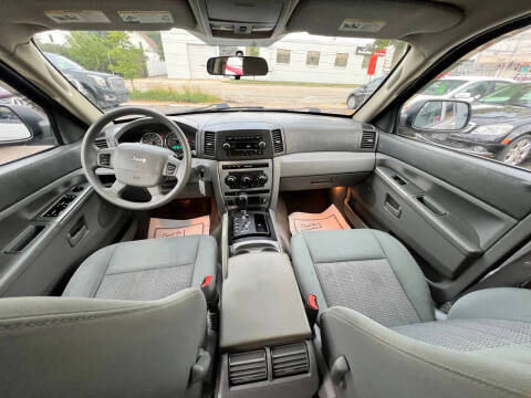 2007 Jeep Grand Cherokee Laredo