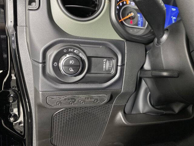 2025 Jeep Gladiator Mojave X