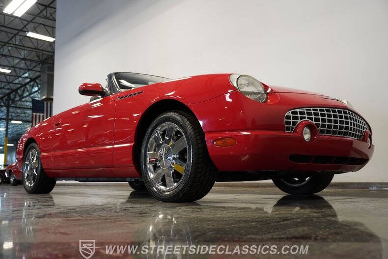 2002 Ford Thunderbird Deluxe