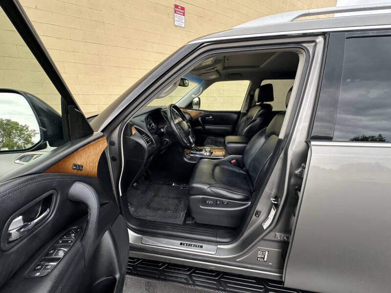 2013 Infiniti QX56