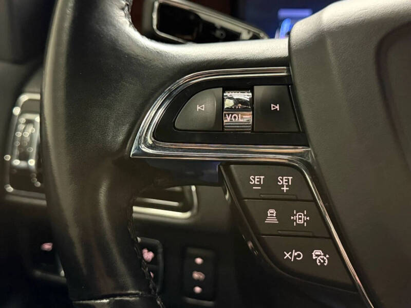 2023 Lincoln Navigator L Standard