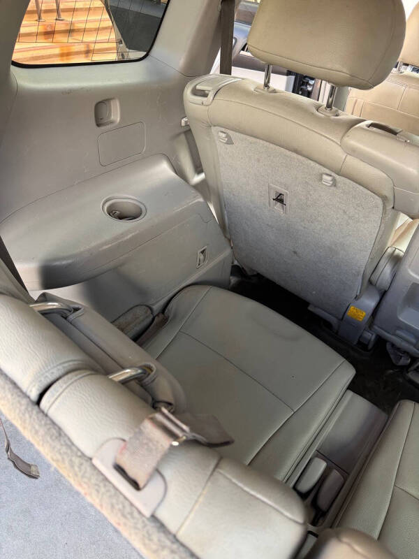 2012 Toyota Highlander SE