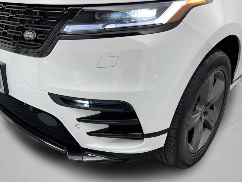 2025 Land Rover Range Rover Velar P250 Dynamic SE
