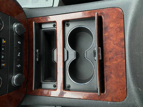 2012 Chevrolet Avalanche LTZ