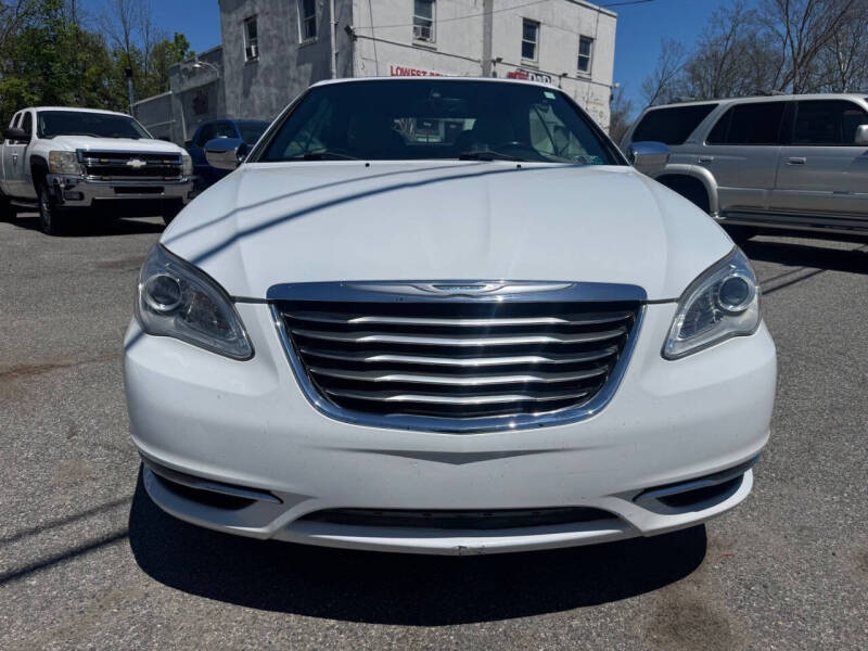 2013 Chrysler 200 Limited