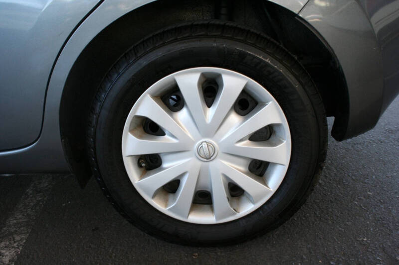 2016 Nissan Versa Note SV