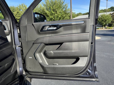 2025 Chevrolet Tahoe RST