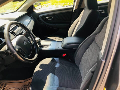 2011 Ford Taurus SEL