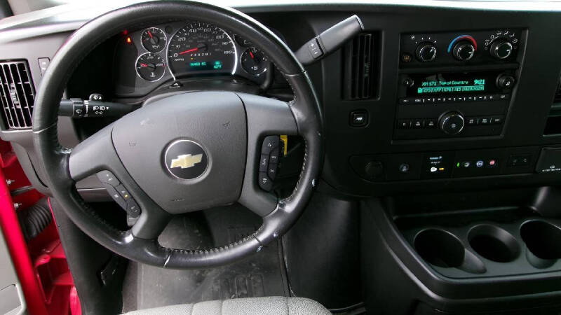 2024 Chevrolet Express LT 2500