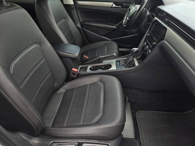 2020 Volkswagen Passat SE
