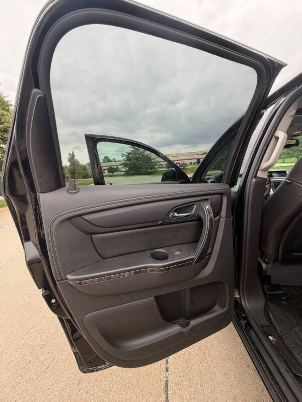 2016 GMC Acadia SLT-1
