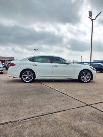 2018 Infiniti Q70L 3.7 Luxe