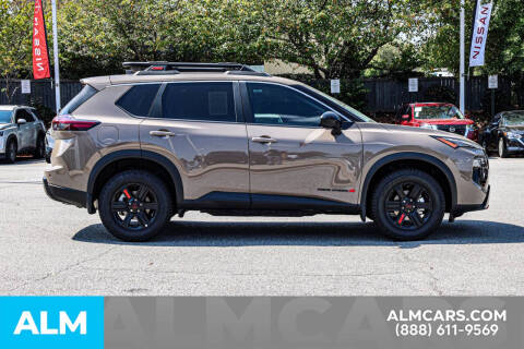 2025 Nissan Rogue Rock Creek