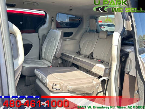 2017 Chrysler Pacifica Touring-L