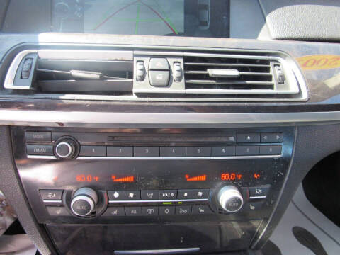 2009 BMW 7 Series 750i