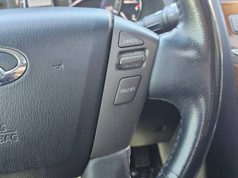 2012 Infiniti QX56