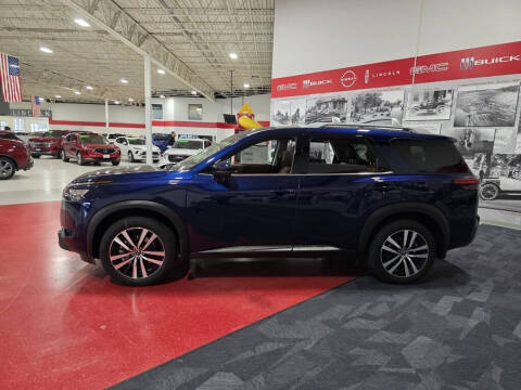 2025 Nissan Pathfinder Platinum