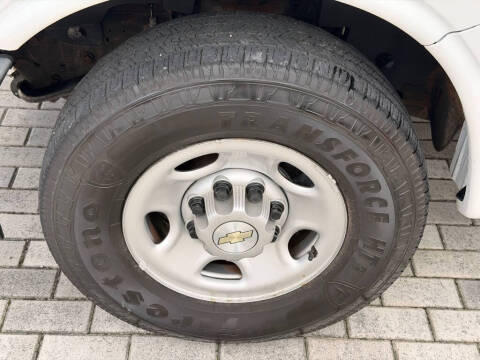 2021 Chevrolet Express 2500