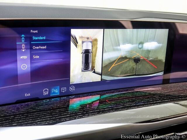 2025 Cadillac Escalade IQ Luxury 1