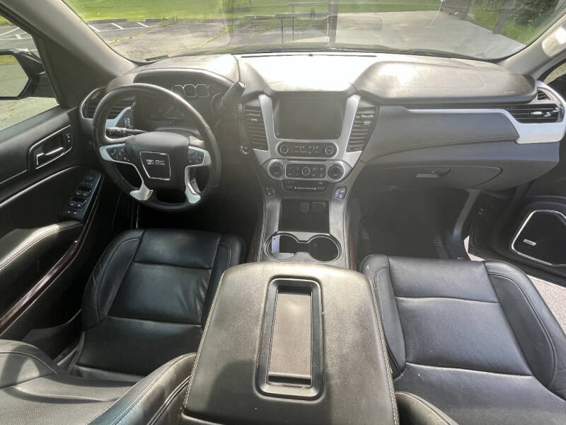 2018 GMC Yukon XL SLT