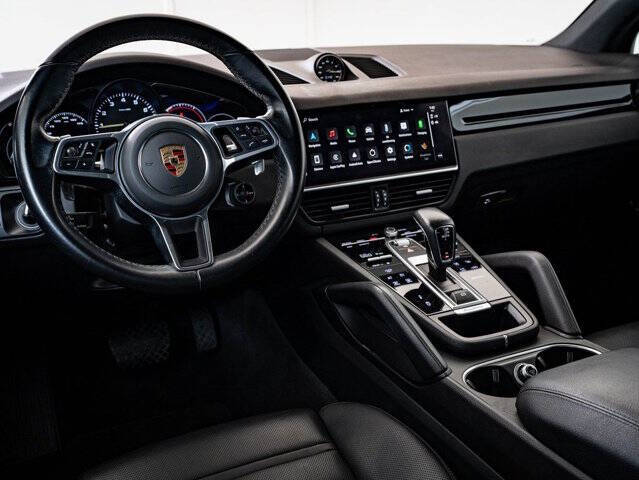 2022 Porsche Cayenne E-Hybrid