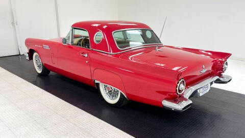 1957 Ford Thunderbird