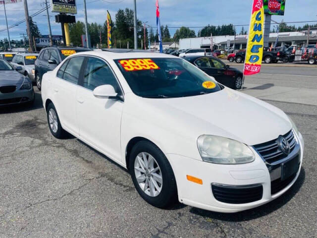 2009 Volkswagen Jetta for sale at New Creation Auto Sales in Everett, WA